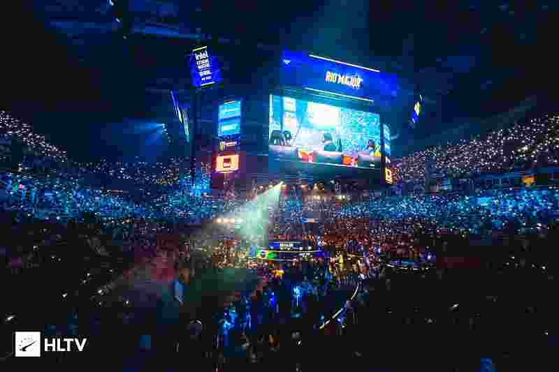 界的广泛讨 界的广泛讨