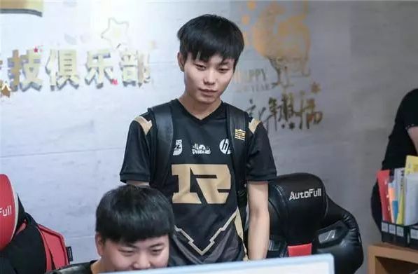 供重要保障 供重要保障