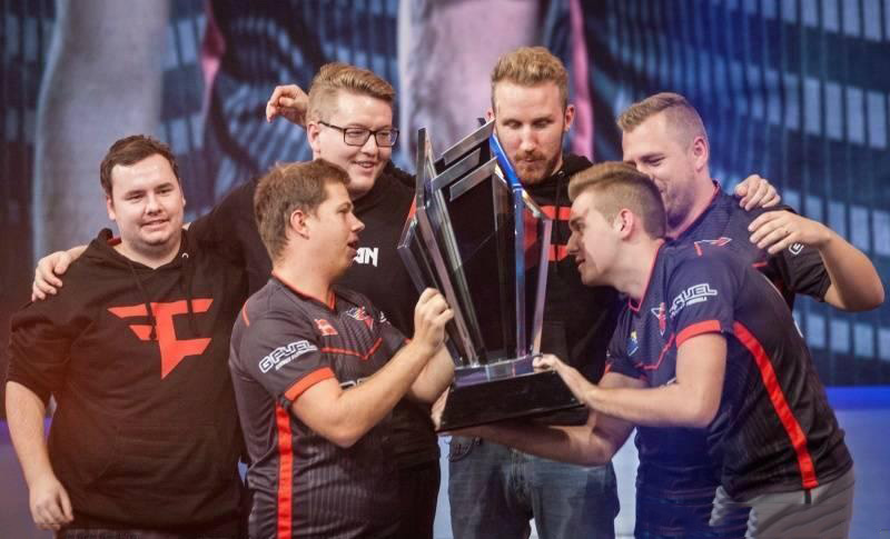 与关键词堆 与关键词堆