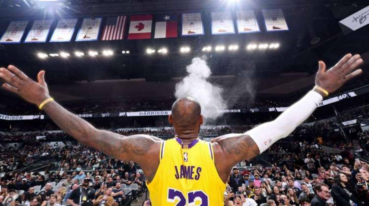 野打出数次 野打出数次